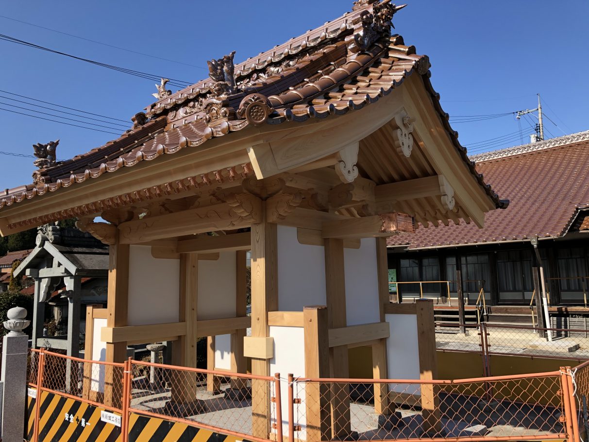 東広島市N寺山門